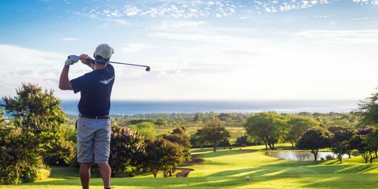 Tips And Tricks From The Pros To Help You Improve Your Golf Score