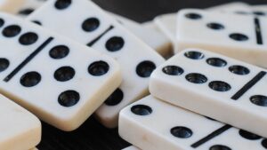 dunia game higgs domino