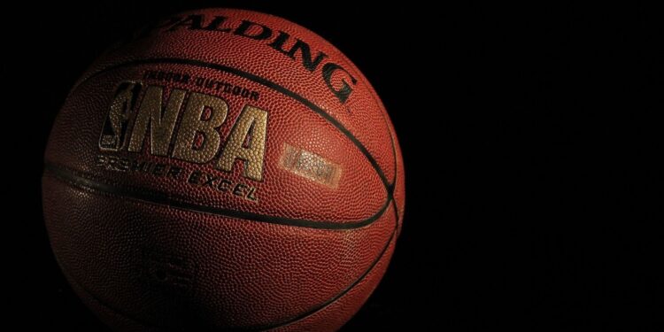 Ranking the 10 Most Unsuccessful NBA Players Ever
