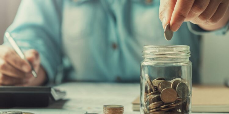 How Can Families Save Money on Transportation in France?