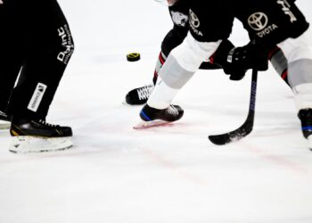 Speed, Strategy, And Split-Second Decisions: Why Ice Hockey Is Built For Real-Time Interaction
