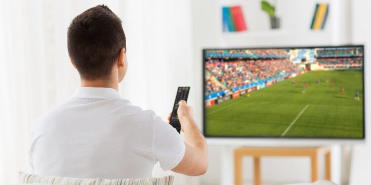 How Digital Entertainment Is Changing the Sports Fan Experience